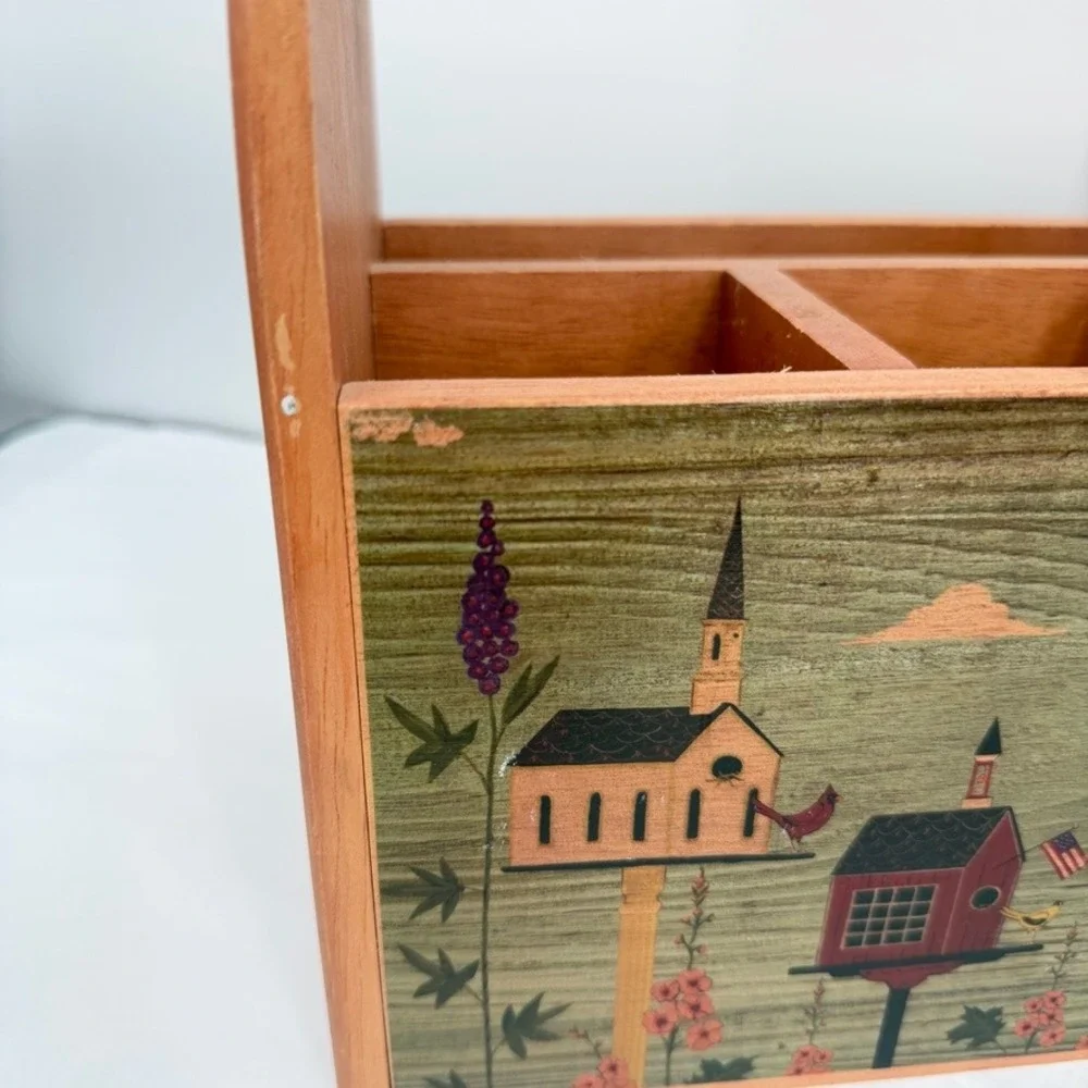 Kamenstein Inc VTG Wood Picnic Utensil Caddy Birdhouse Folk Art‎ Country Decor